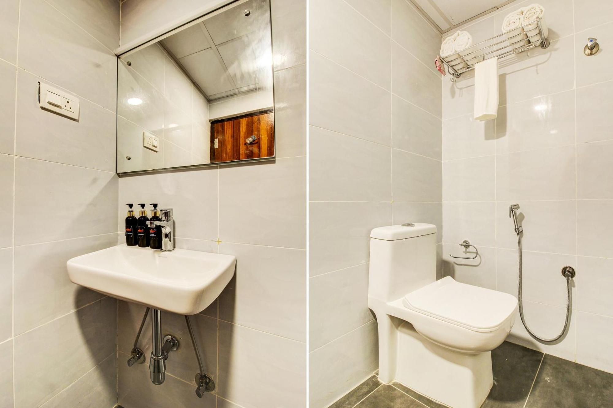 Super Townhouse Rcc Hotel Banjara Hills 하이데라바드 외부 사진